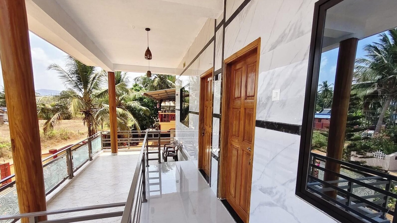 Photo of Bedroom in Murudeshwara