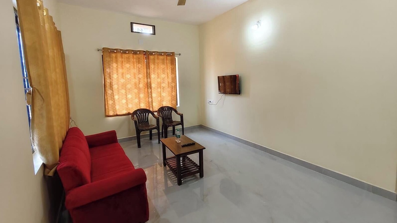 Photo of Bedroom in Murudeshwara