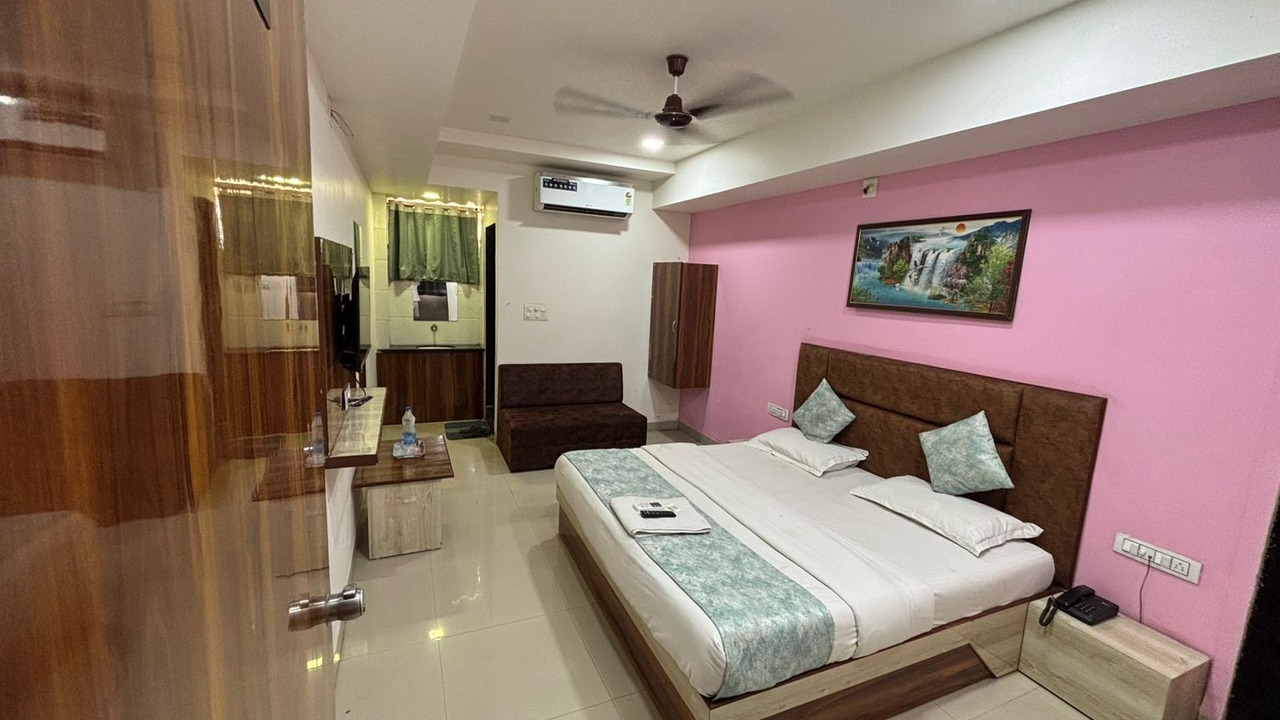 Photo of Bedroom in Ahmedabad