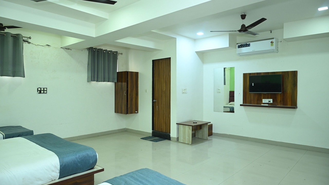 Photo of Bedroom in Ahmedabad