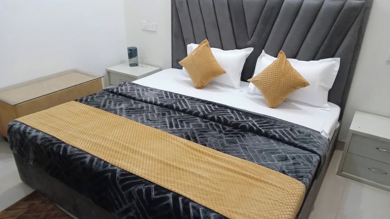 Photo of Bedroom in Sitapur