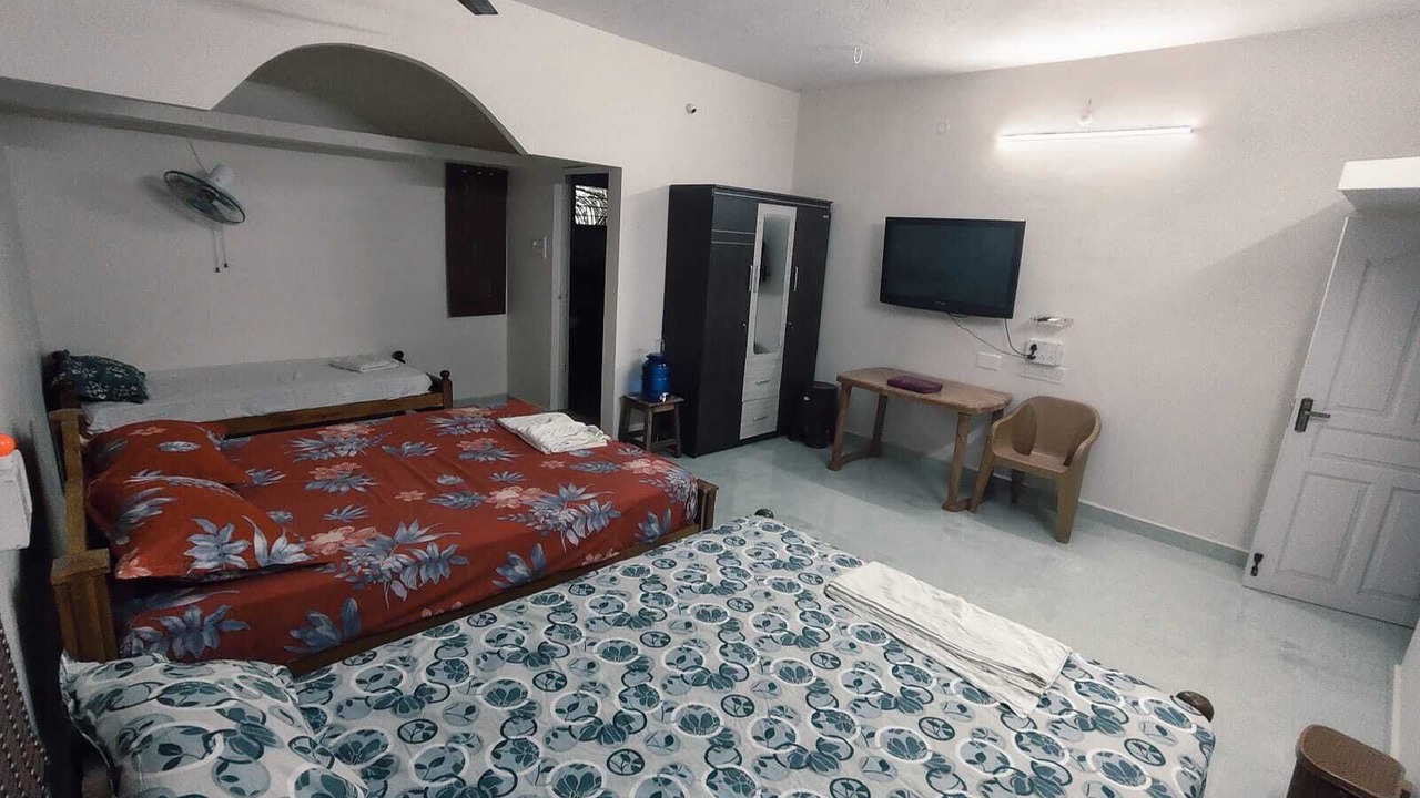 Photo of Bedroom in Palayankottai