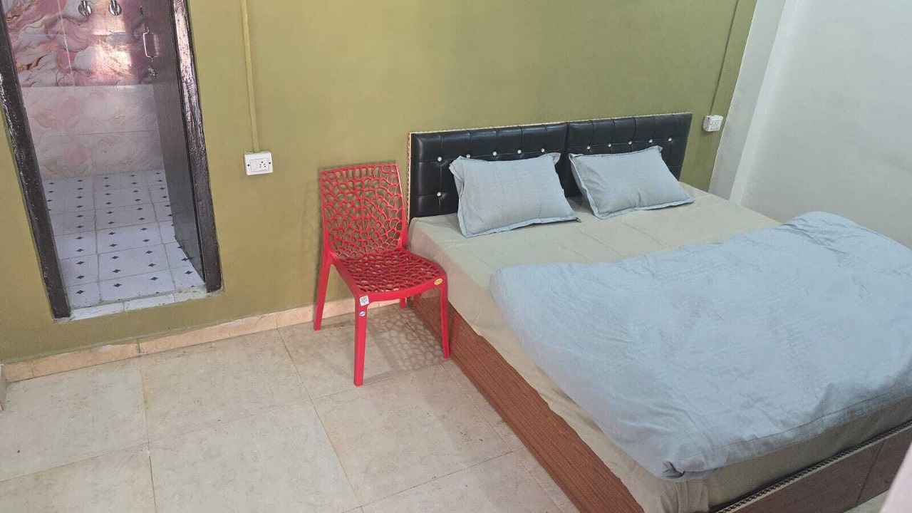 Photo of Bedroom in Nandaprayag