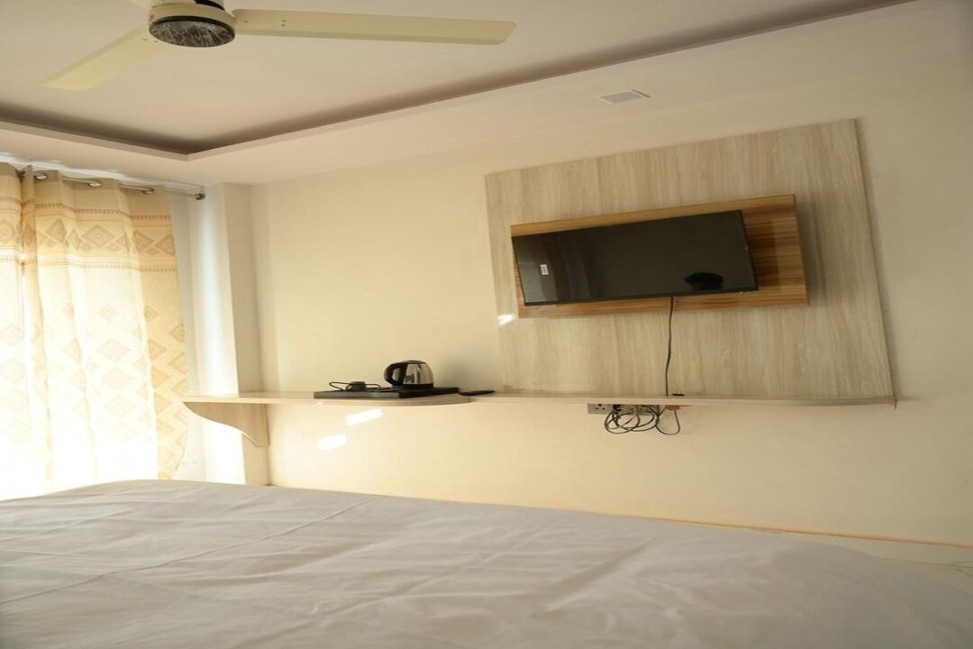 Photo of Bedroom in Khirsu