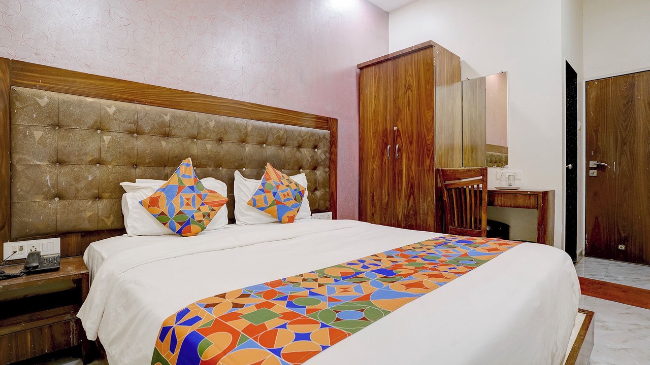 Photo of Bedroom in Jogeshwari East