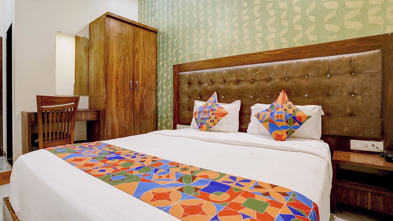Photo of Bedroom in Jogeshwari East