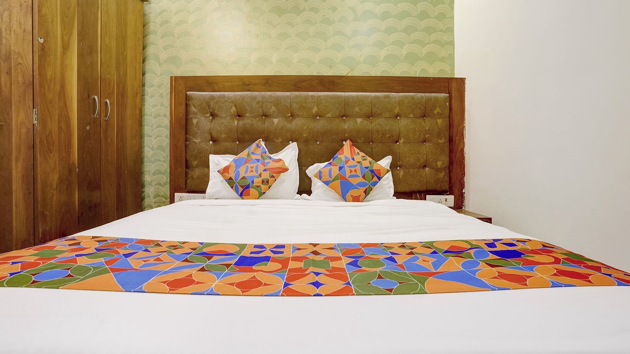 Photo of Bedroom in Jogeshwari East