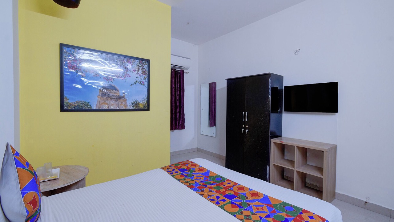 Photo of Bedroom in Kukatpalli