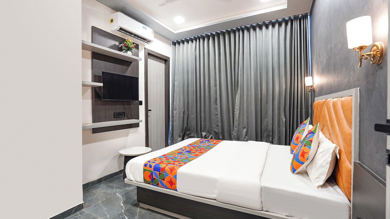 Photo of Bedroom in Navarangpura Gam