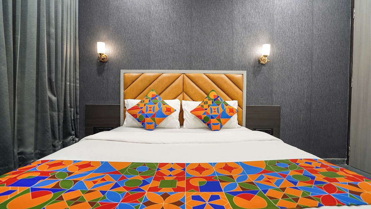 Photo of Bedroom in Navarangpura Gam