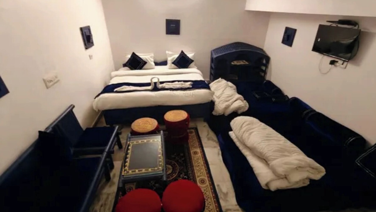 Photo of Bedroom in Vaishali Nagar