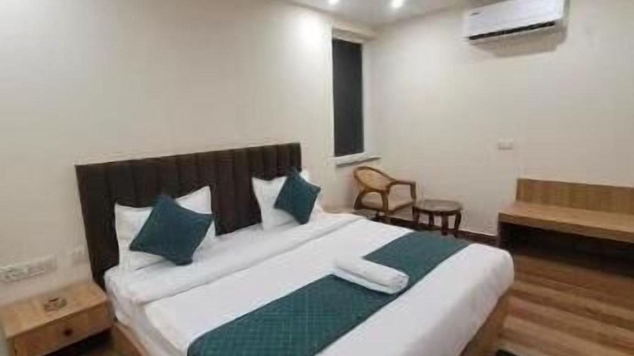 Photo of Bedroom in Dehradun