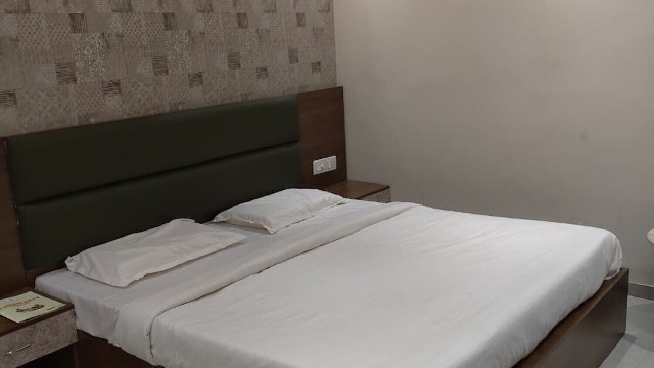Photo of Bedroom in Raipur