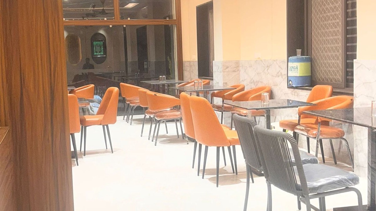 Photo of Others in Bedla