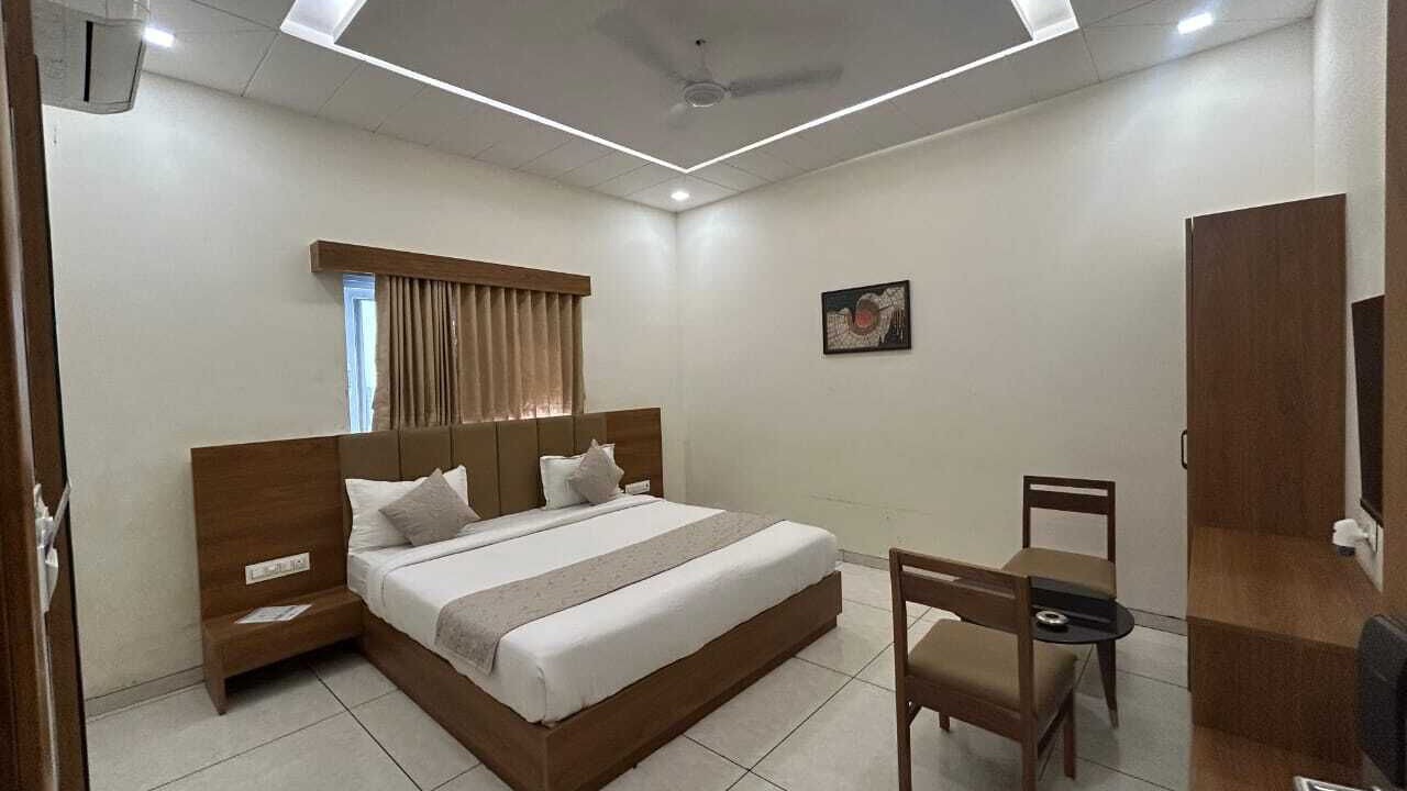 Photo of Bedroom in Panch Mahals District