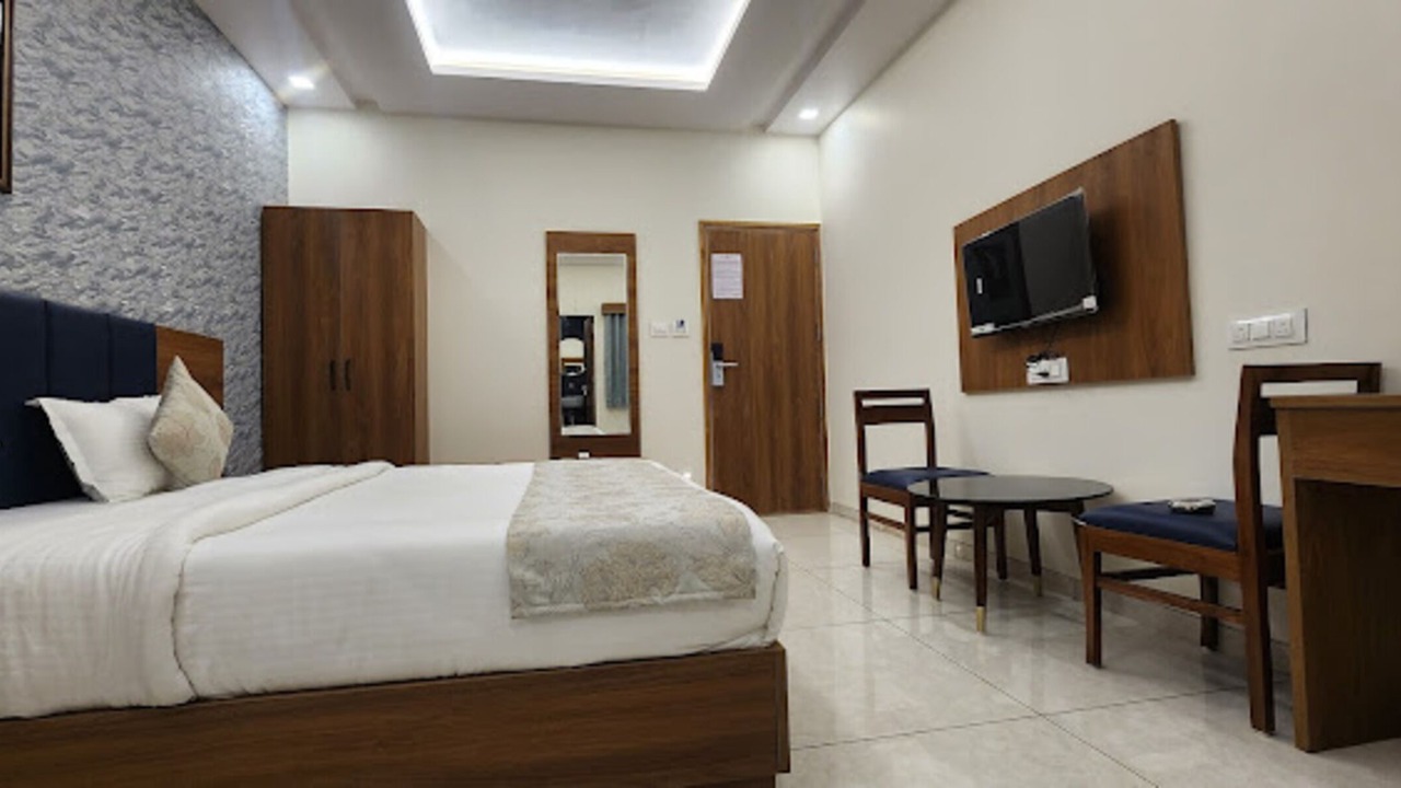 Photo of Bedroom in Panch Mahals District
