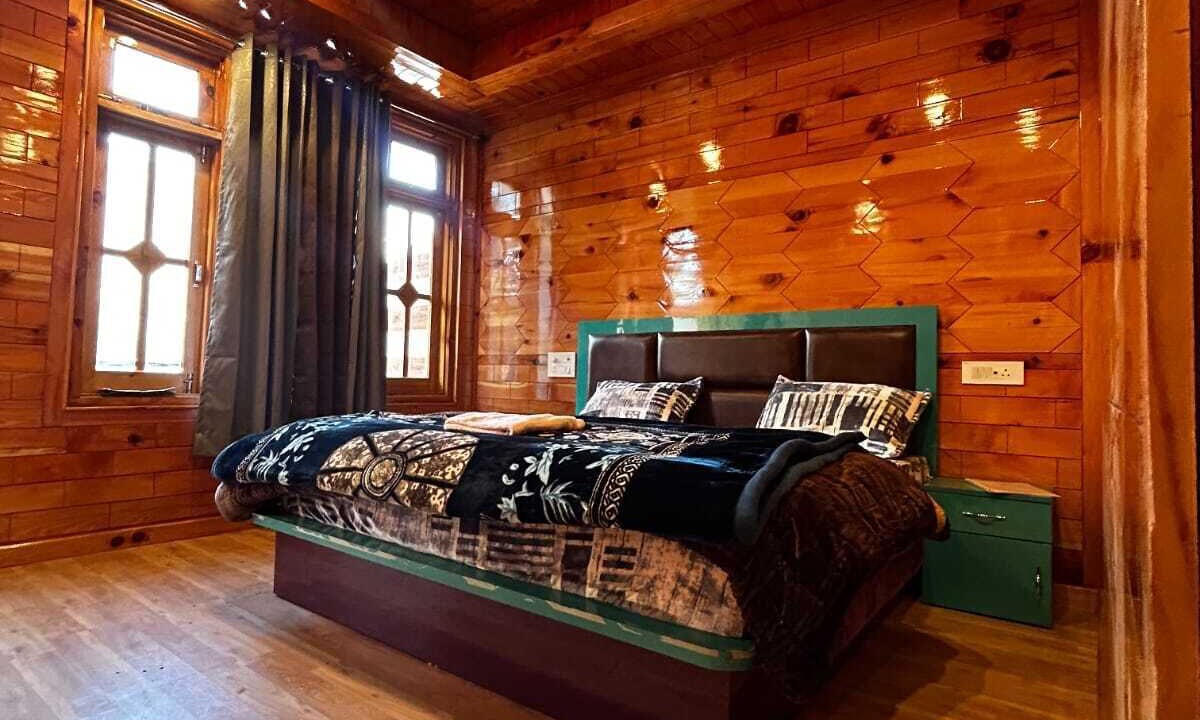Photo of Bedroom in Kullu