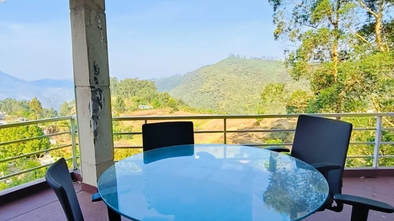 Photo of Livingroom in Kodaikanal