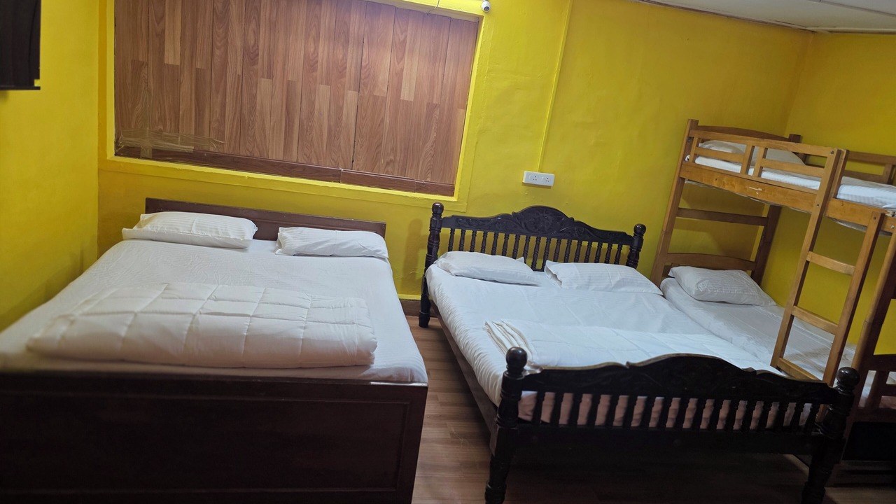 Photo of Bedroom in Valparai
