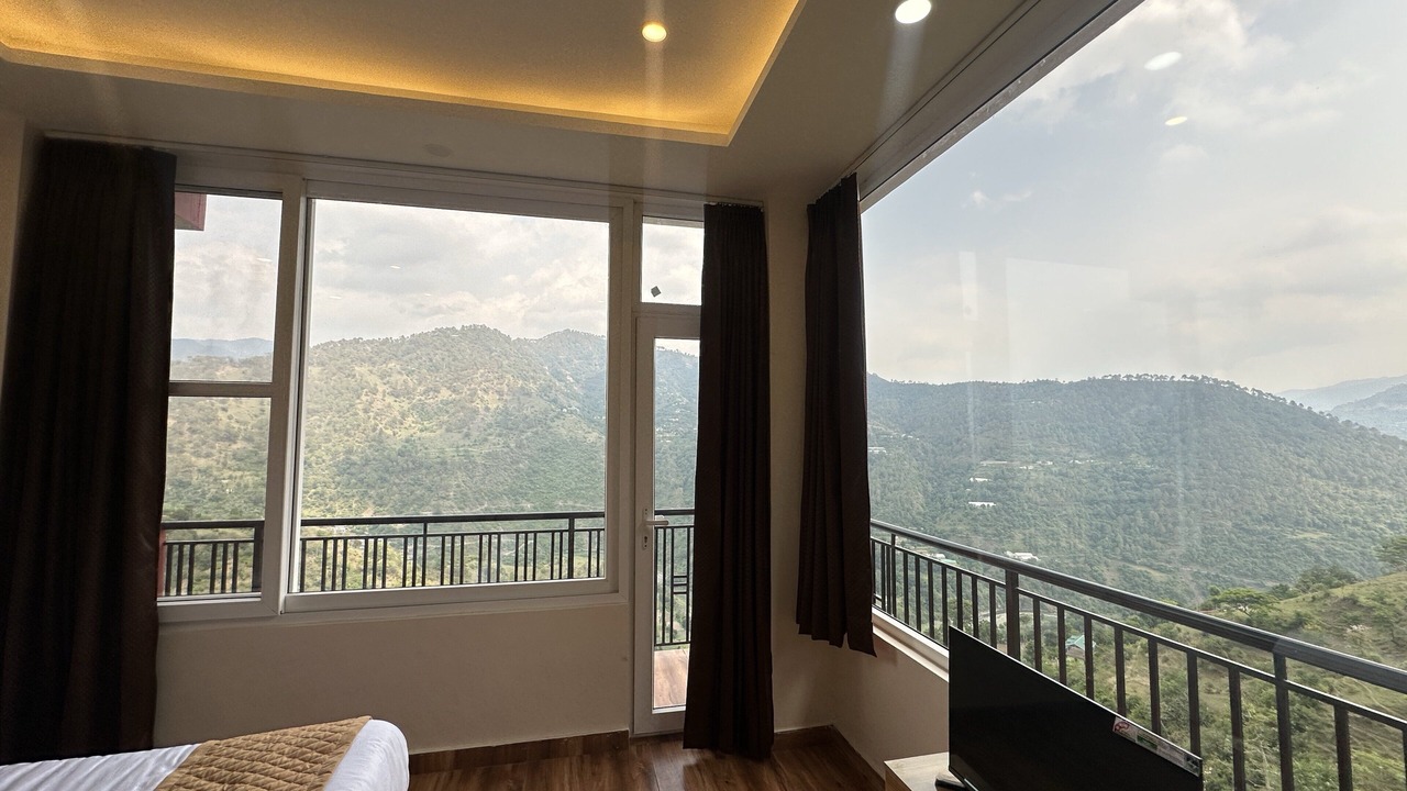 Photo of Bedroom in Kandaghat