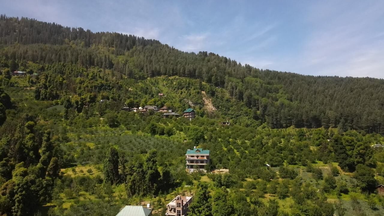 Photo of Bedroom in Kullu