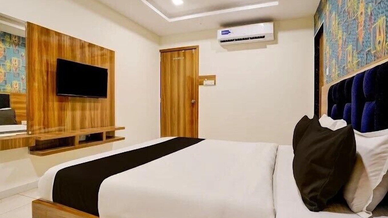 Photo of Bedroom in Vadodara