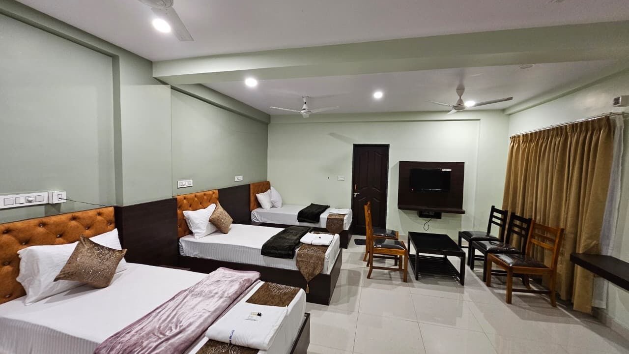 Photo of Bedroom in Hireguthi