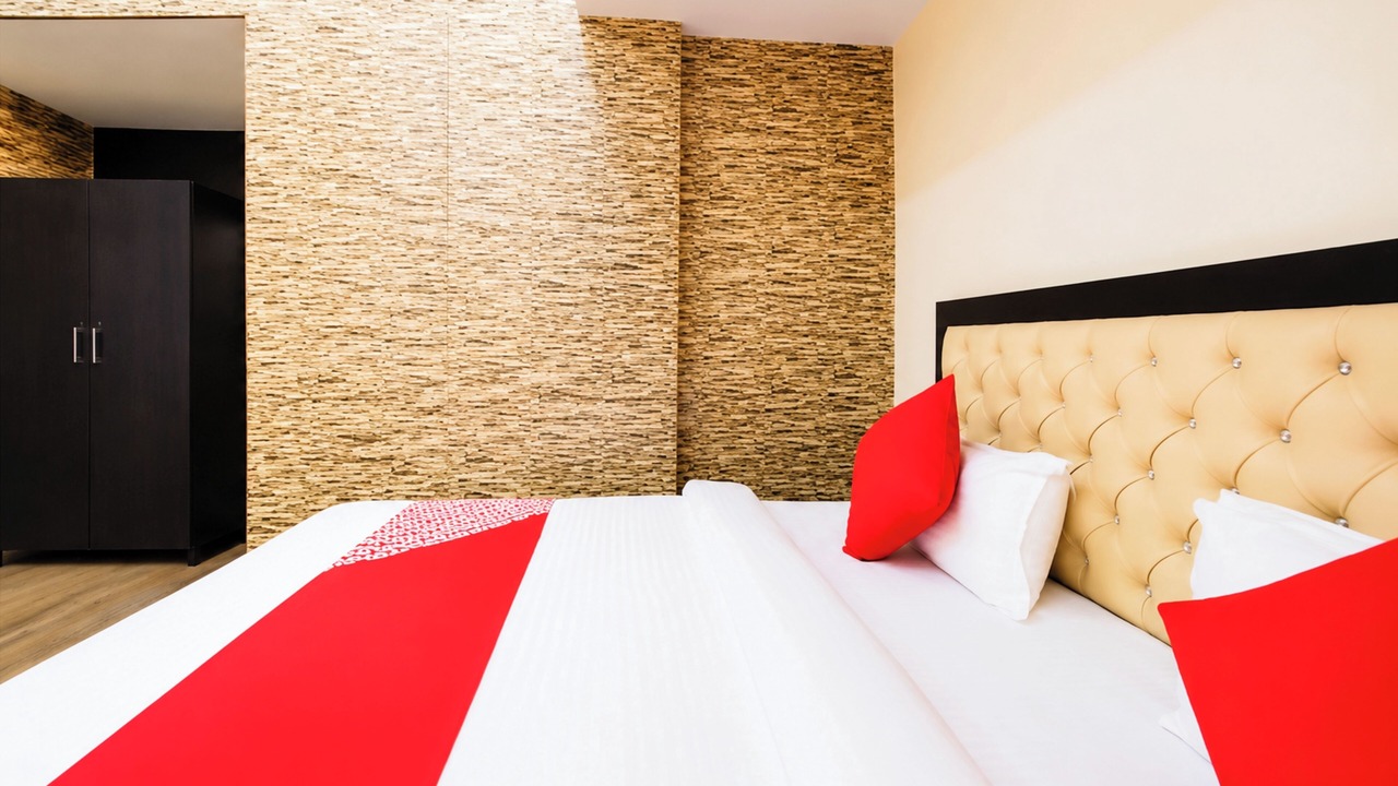 Photo of Bedroom in Charbagh