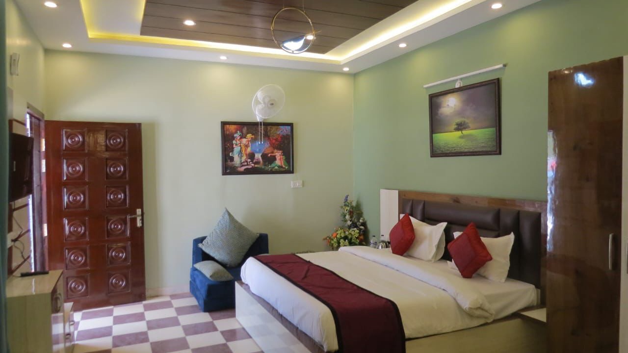 Photo of Bedroom in Bhowali