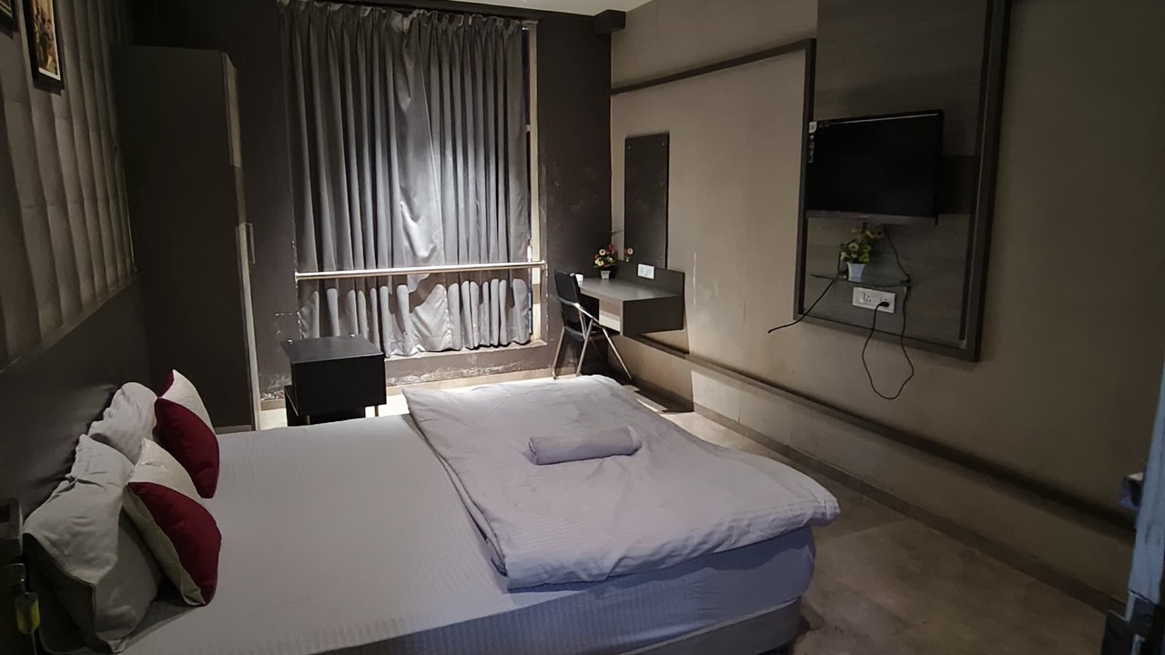 Photo of Bedroom in Zahirabad