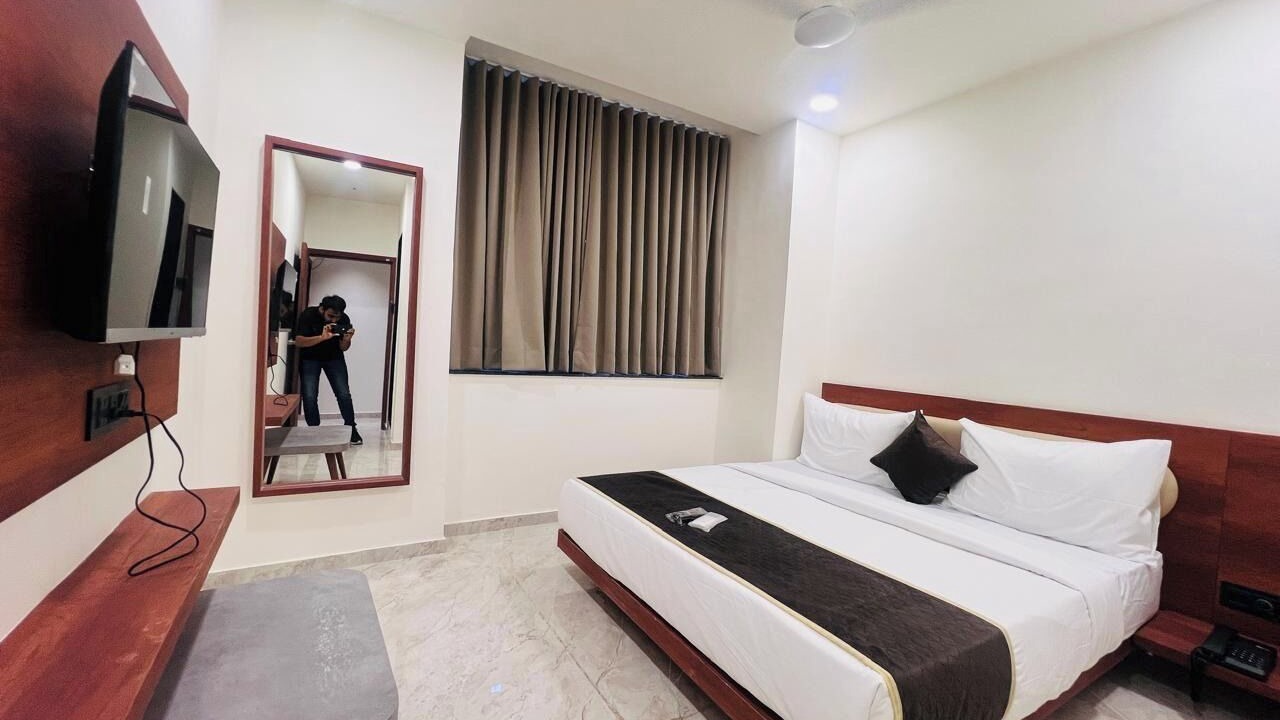 Photo of Bedroom in Rajkot