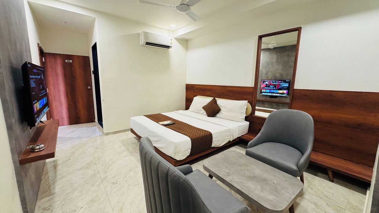 Photo of Bedroom in Rajkot