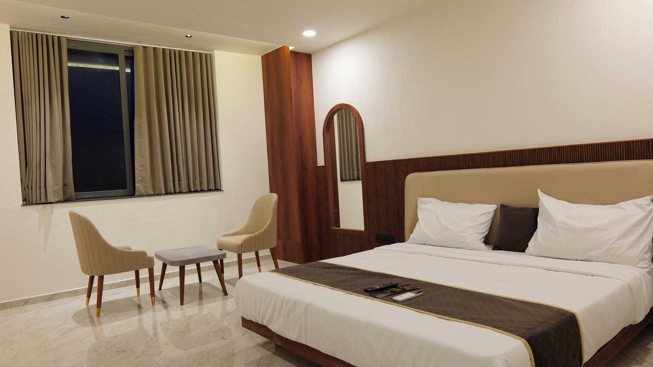 Photo of Bedroom in Rajkot