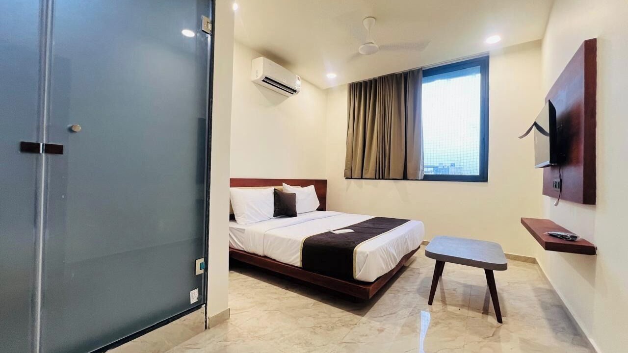 Photo of Bedroom in Rajkot