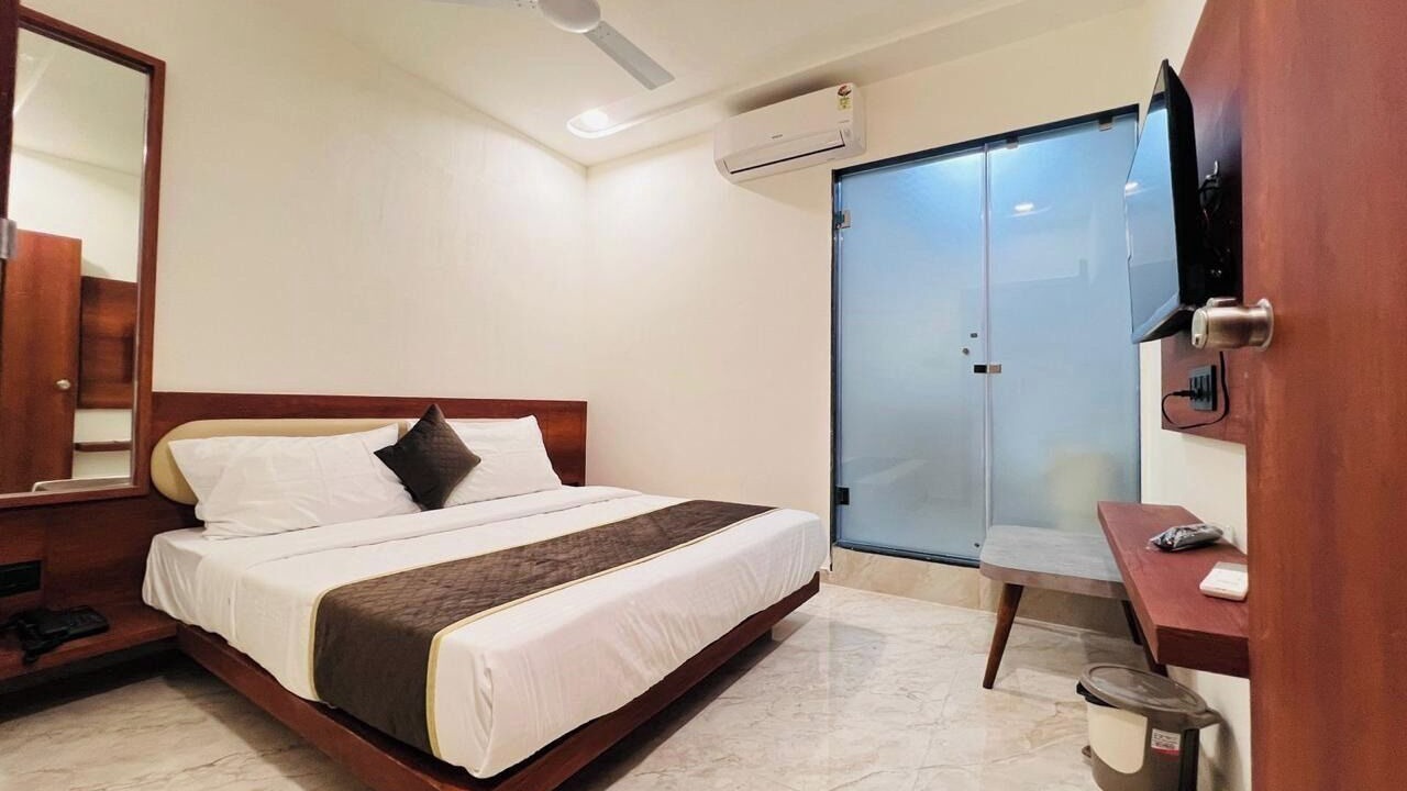 Photo of Bedroom in Rajkot