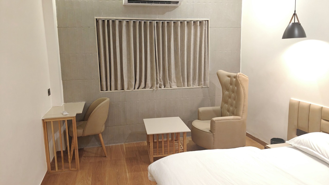Photo of Bedroom in Sanand