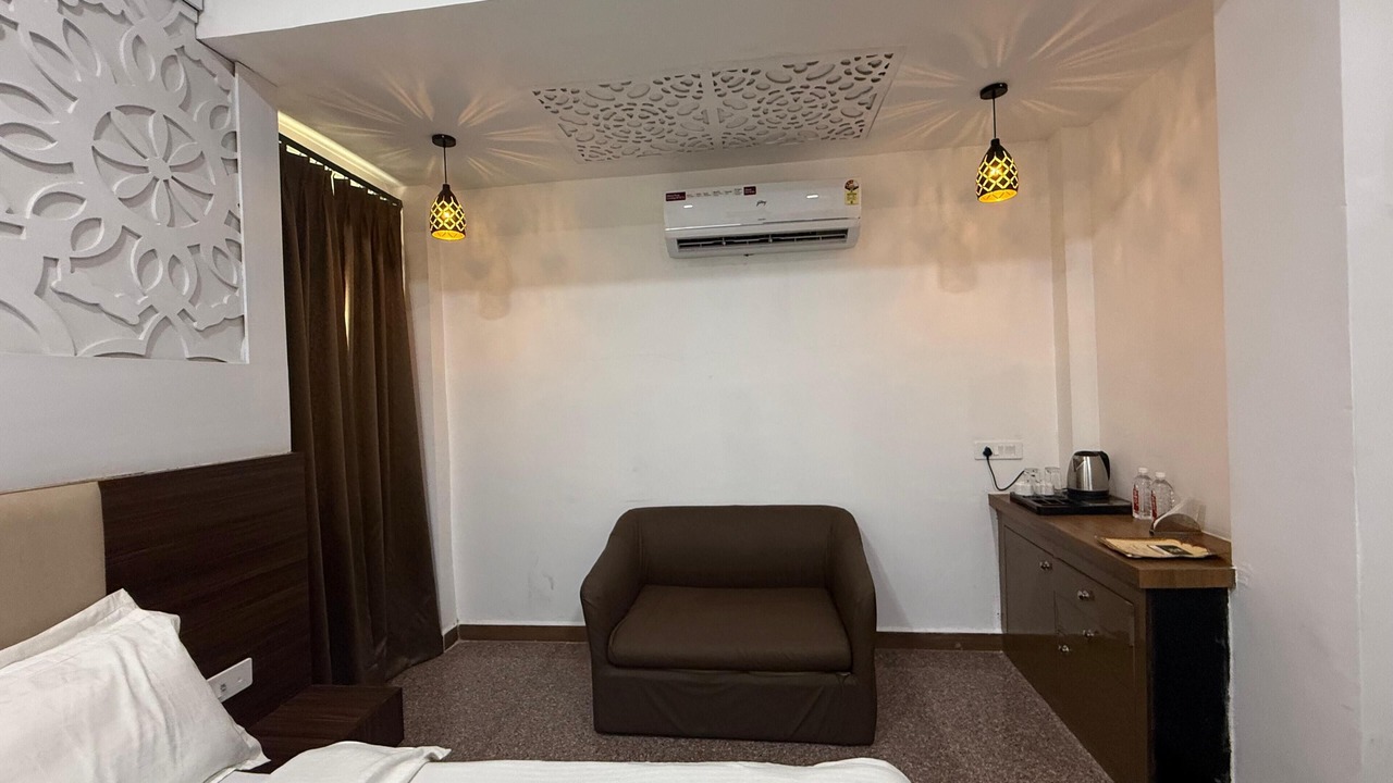 Photo of Bedroom in Bharatpur
