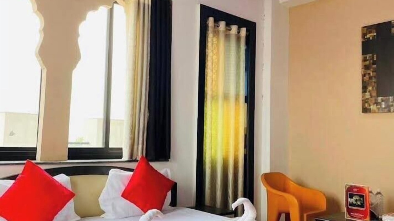 Photo of Bedroom in Bharatpur