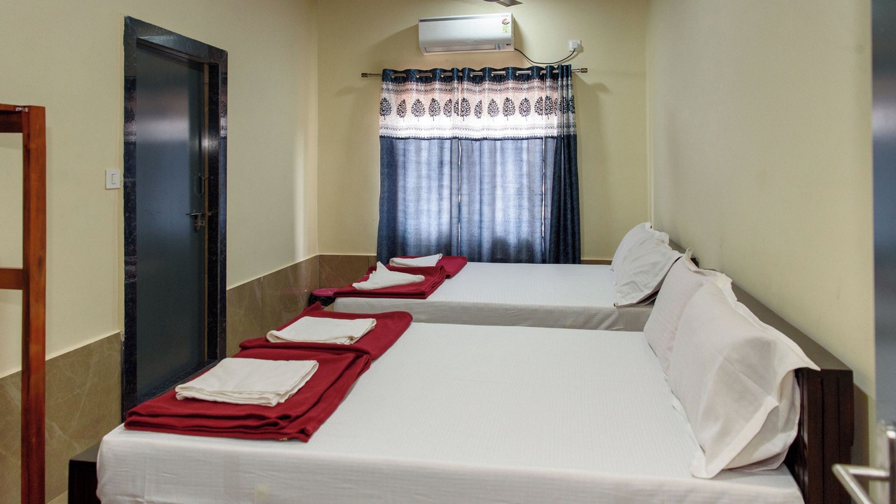 Photo of Bedroom in Honavar