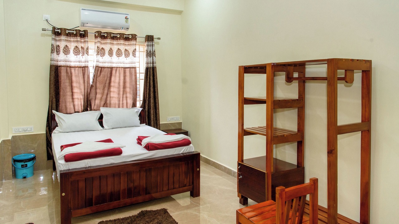 Photo of Bedroom in Honavar