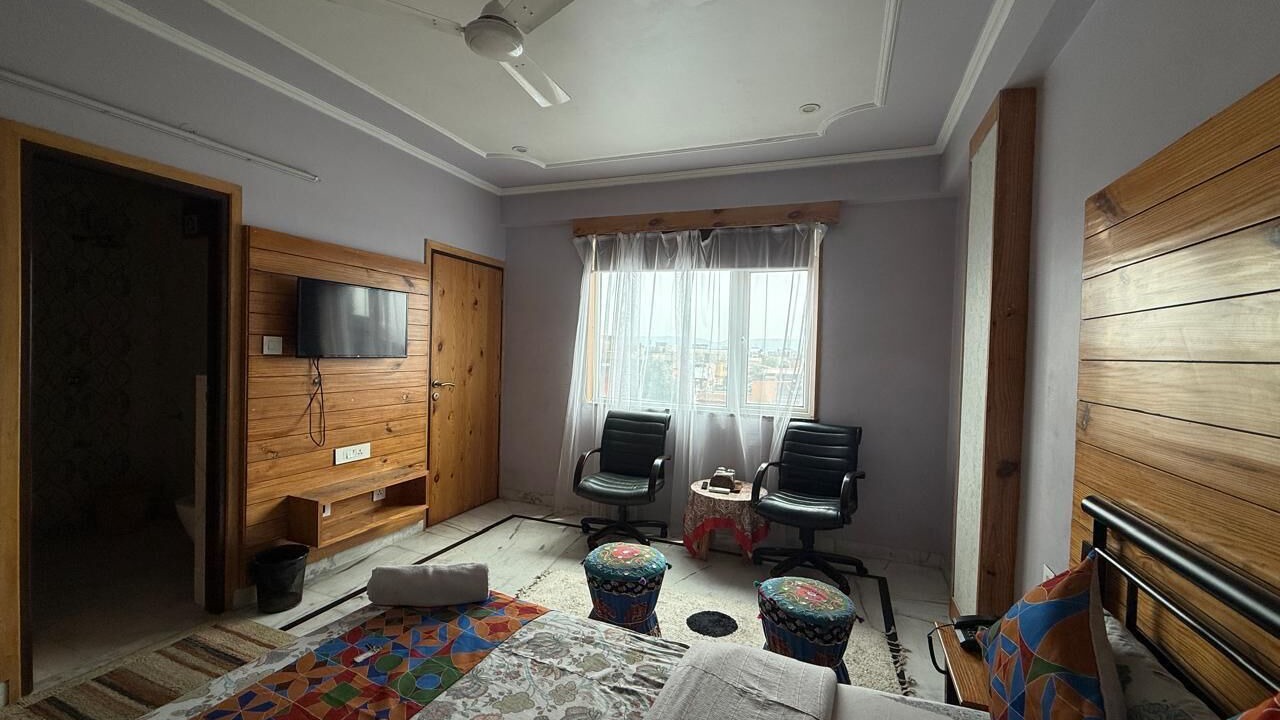 Photo of Bedroom in Pink City
