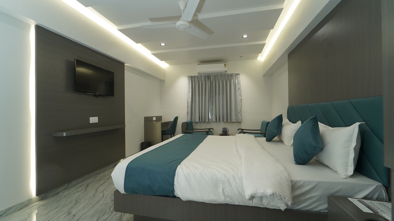 Photo of Bedroom in Sayajiganj