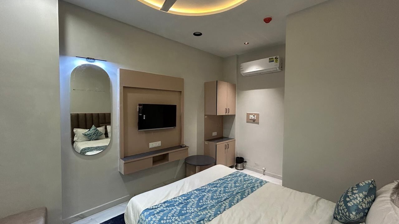 Photo of Bedroom in Ahmedabad