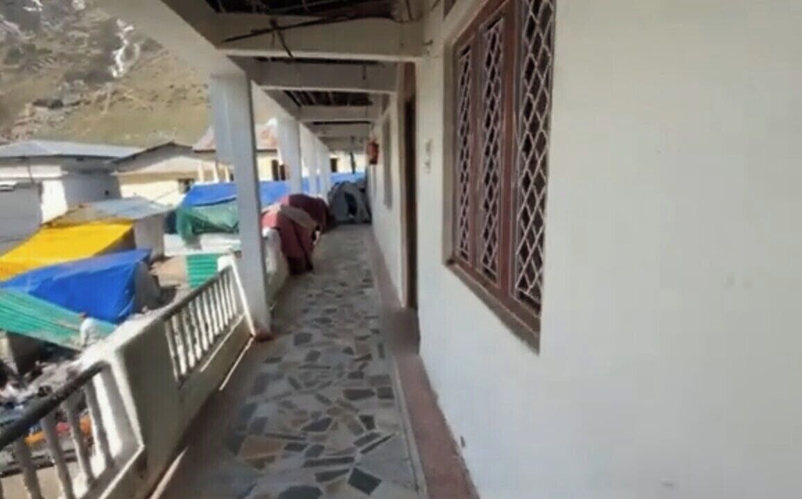 Photo of Bedroom in Kedarnath