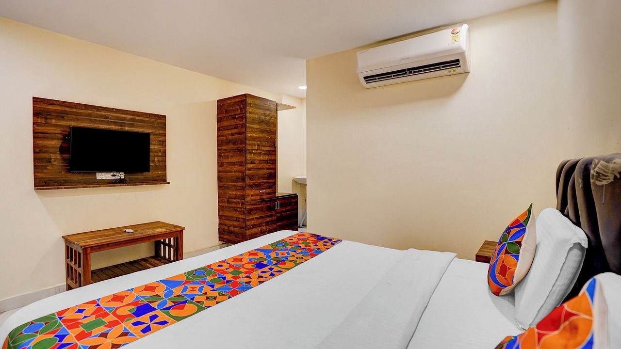 Photo of Bedroom in Warangal