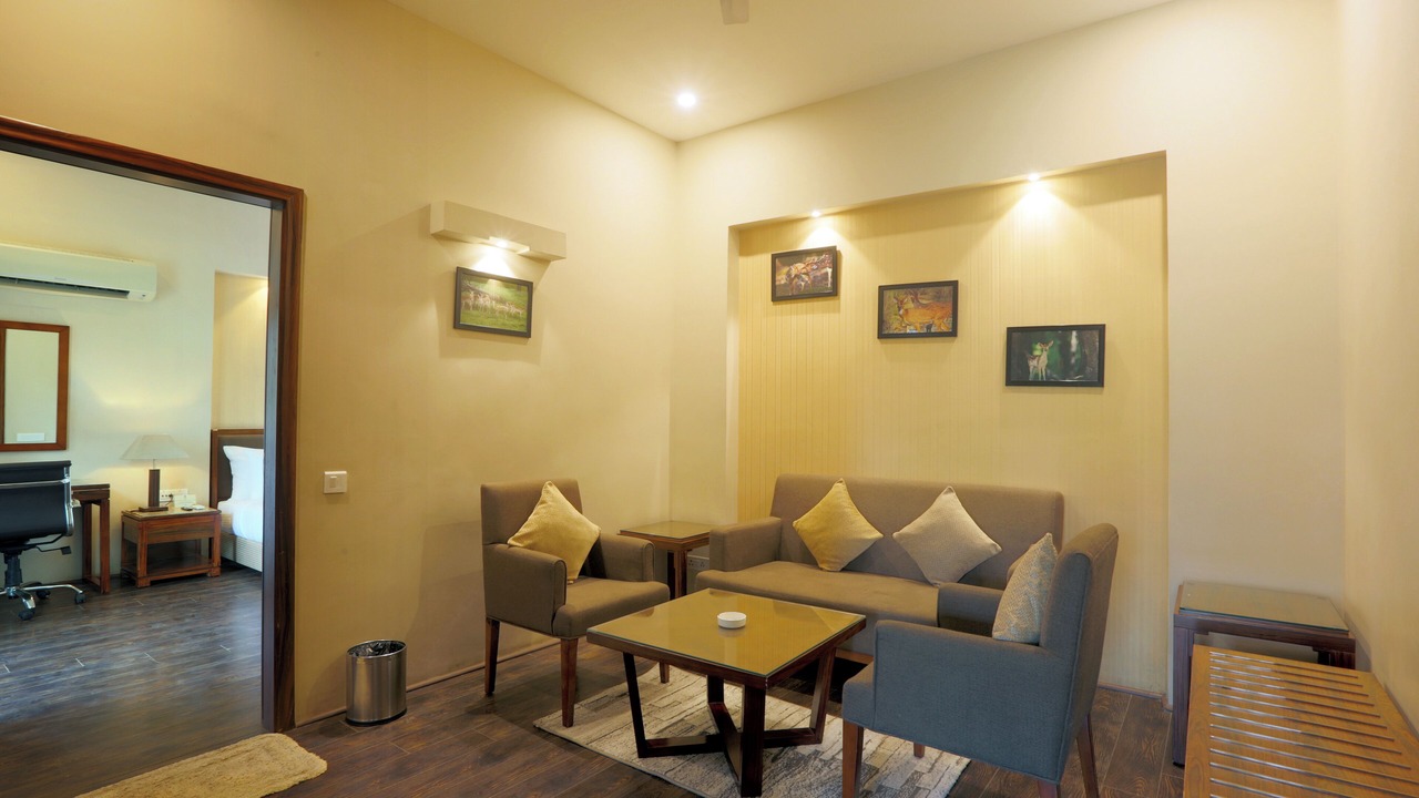 Photo of Livingroom in Kanda Range