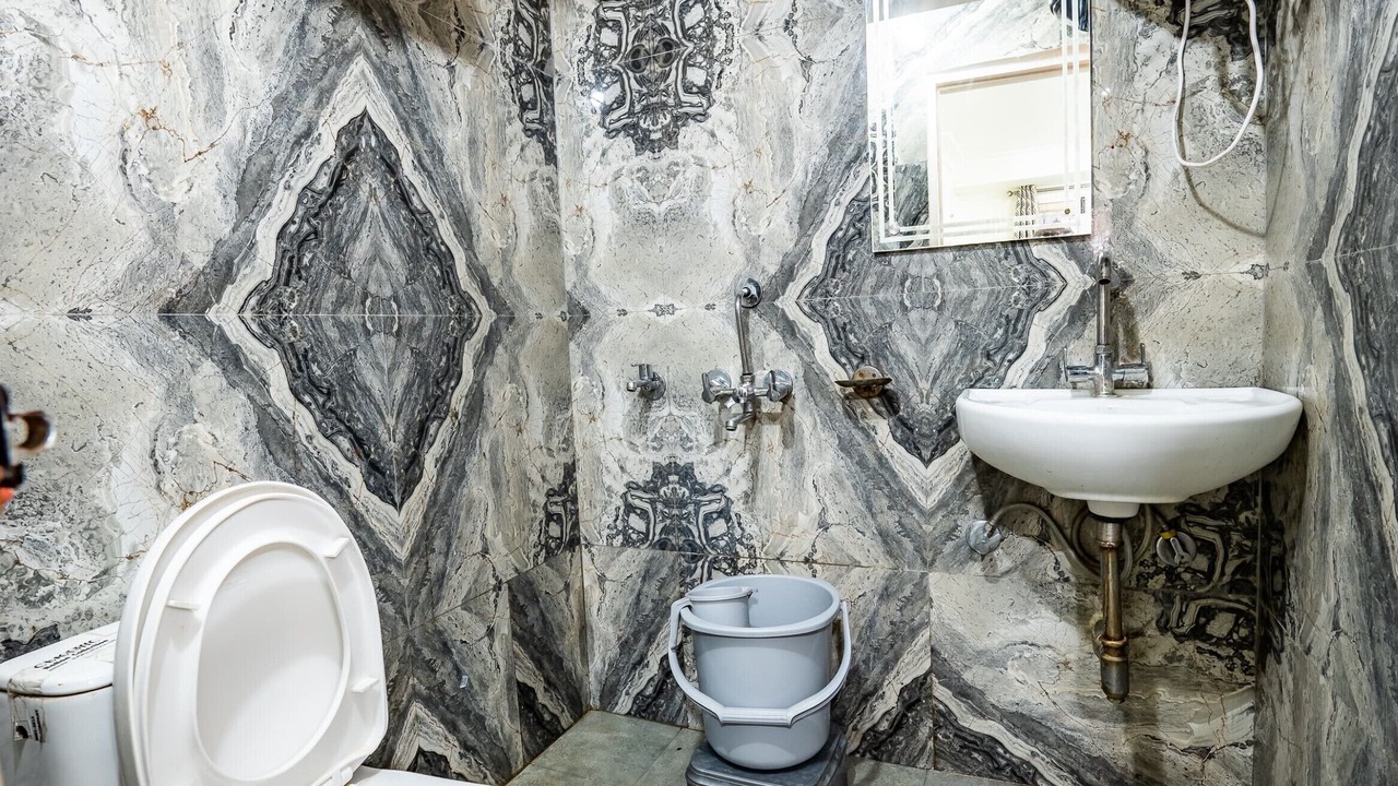 Photo of Bathroom in Mallital