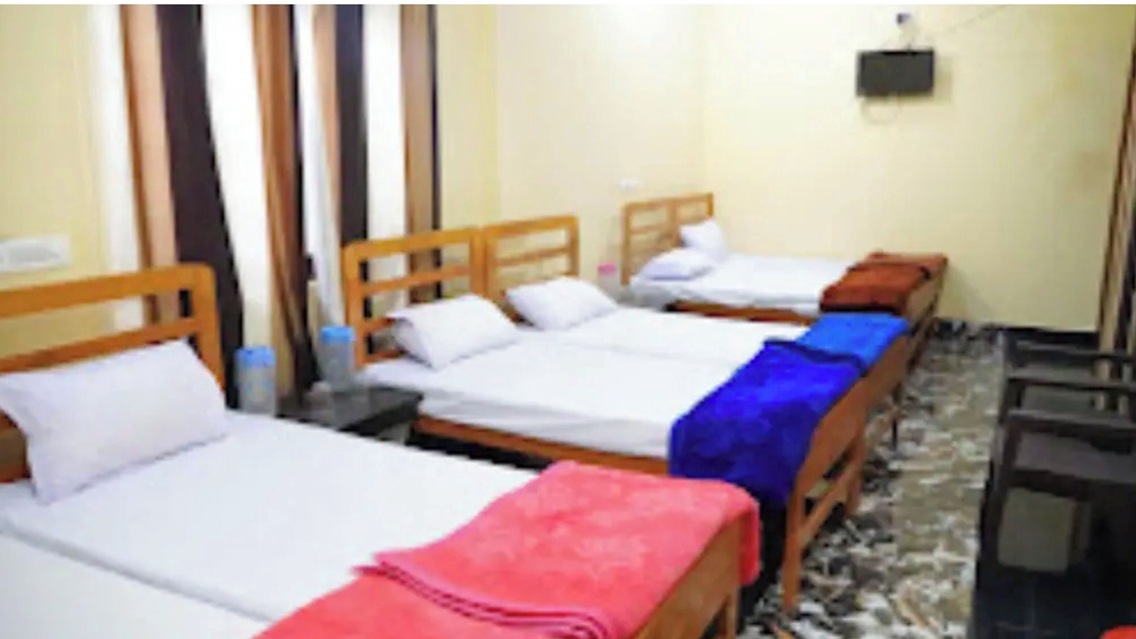 Photo of Bedroom in Uttarkashi