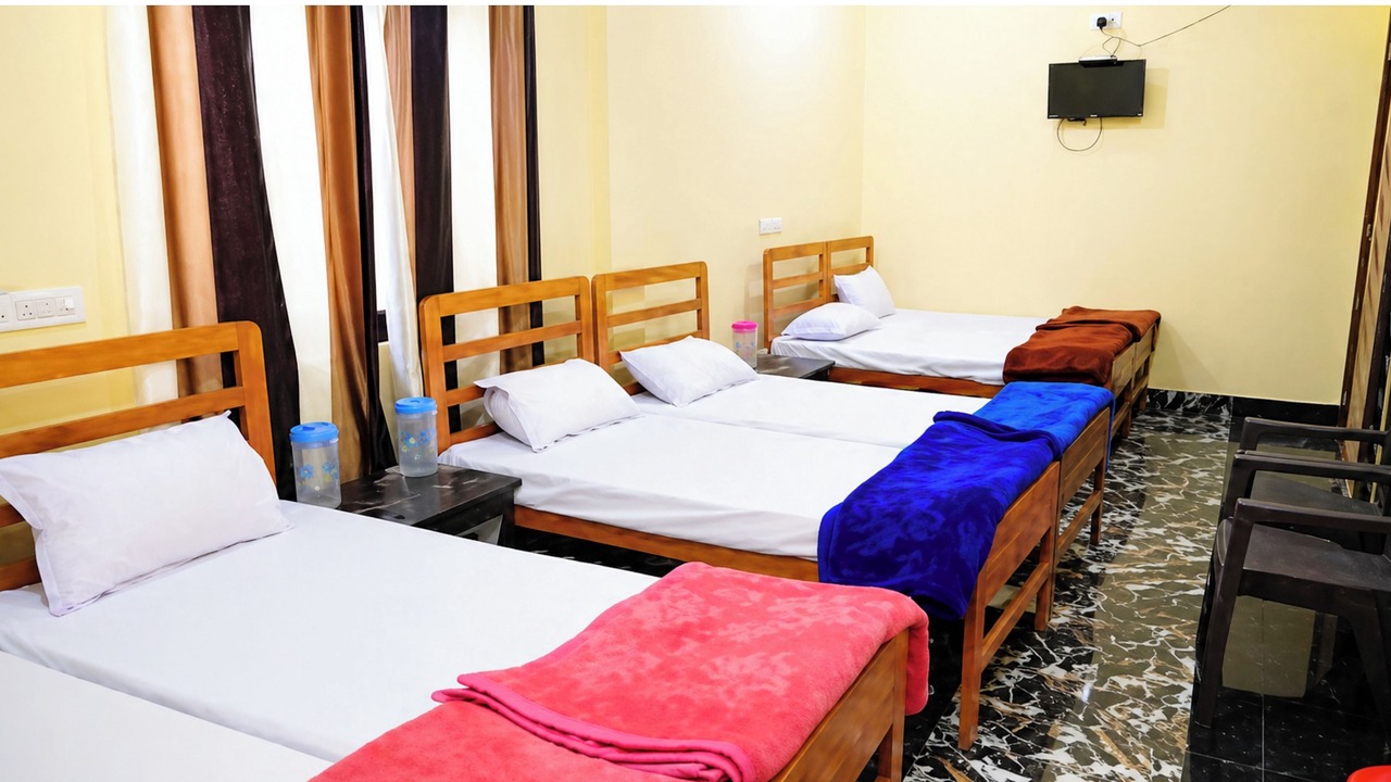 Photo of Bedroom in Uttarkashi