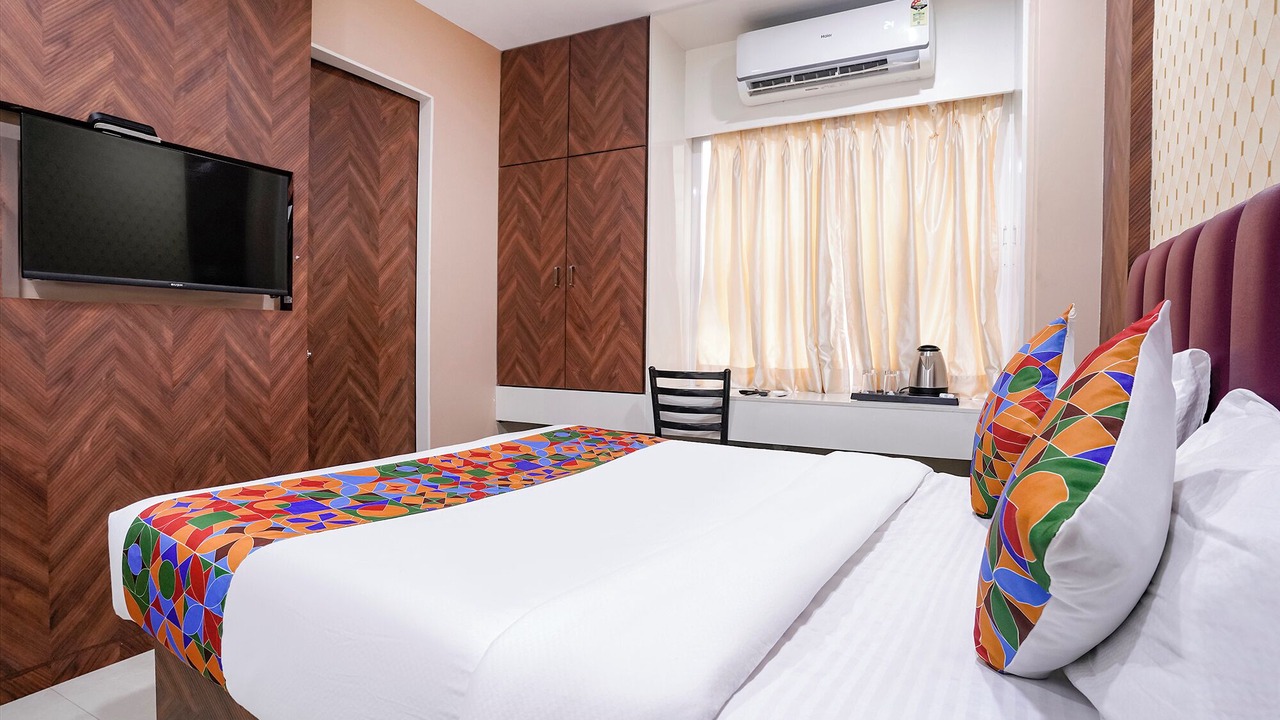 Photo of Bedroom in Malad West